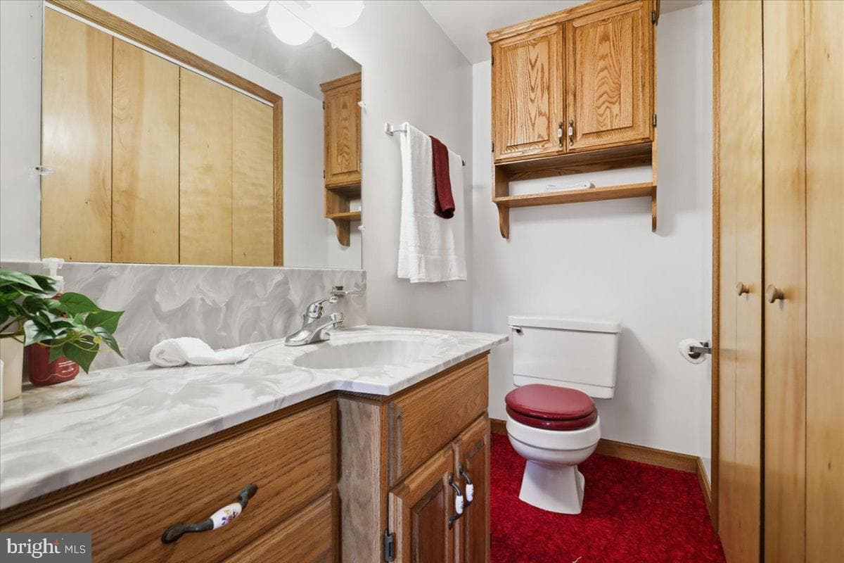 14105 Royal Oak Drive SW photo 16