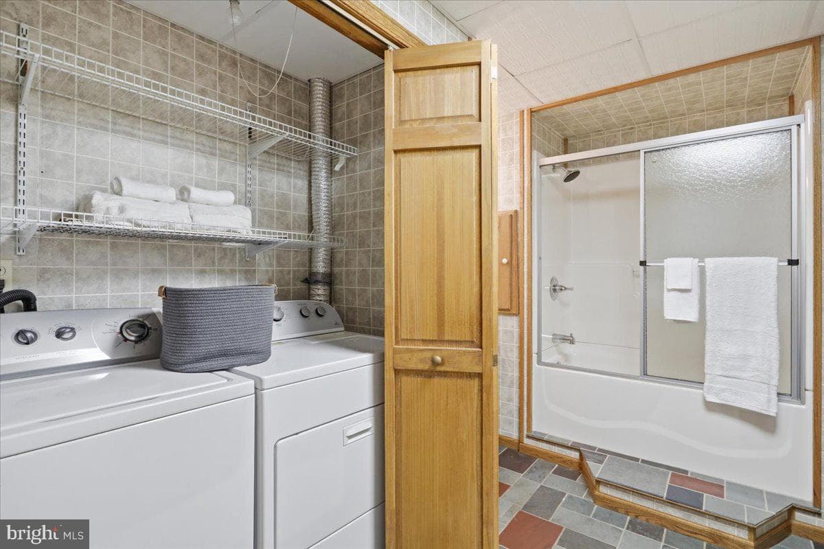 14105 Royal Oak Drive SW photo 23