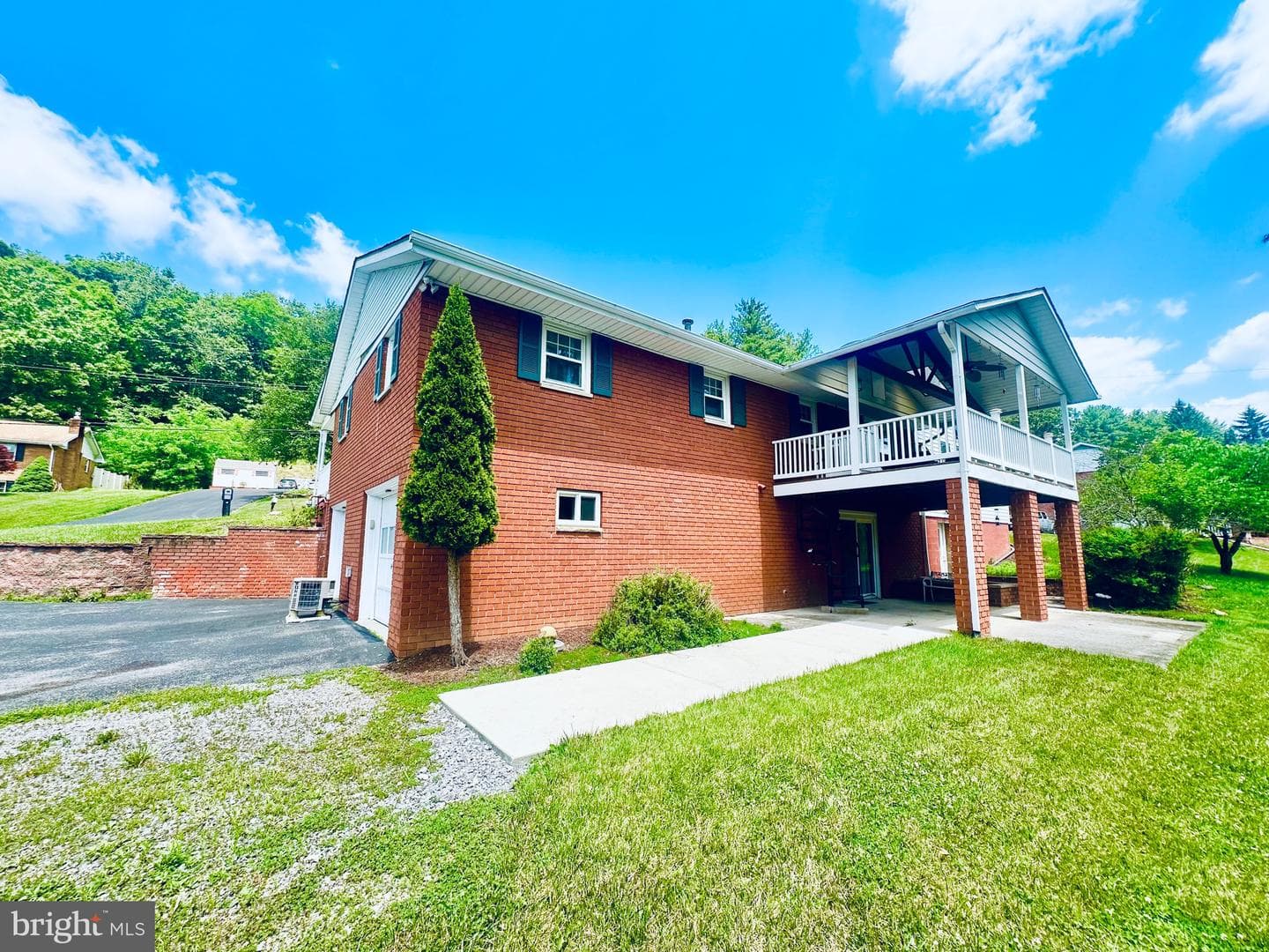 922 Dolly Terrace photo 57