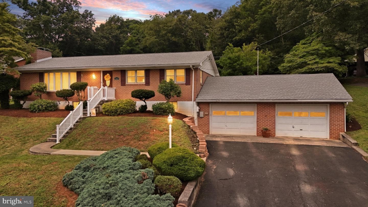 13005 Mallard Street, Cumberland