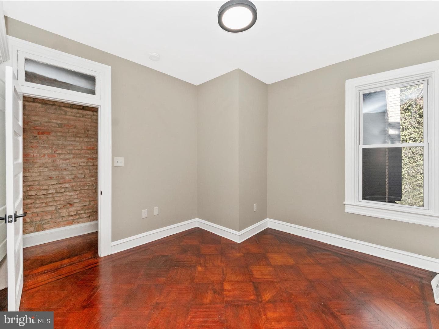 310 E 25th Street photo 30