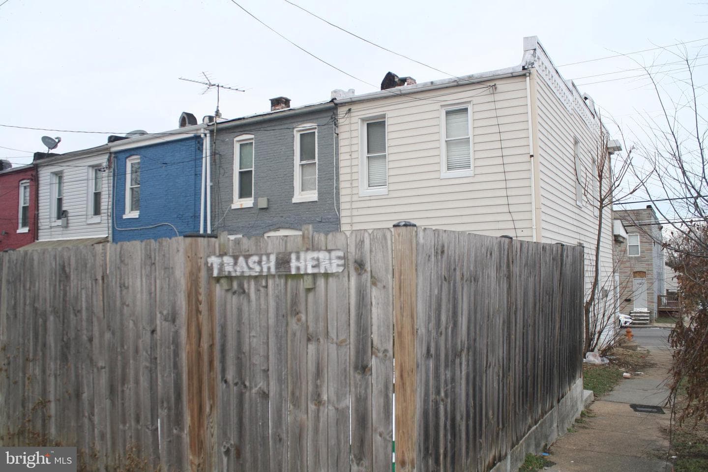 4030 Pennington Avenue photo 2