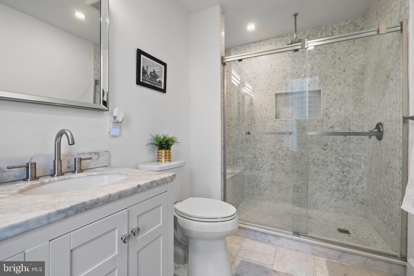 1208 Bolton Street photo 16