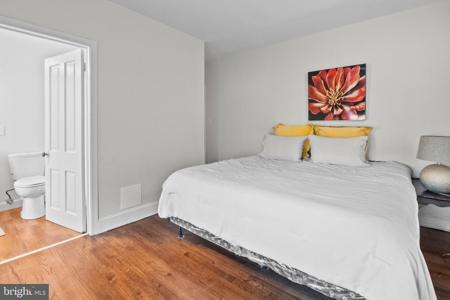 1208 Bolton Street photo 24