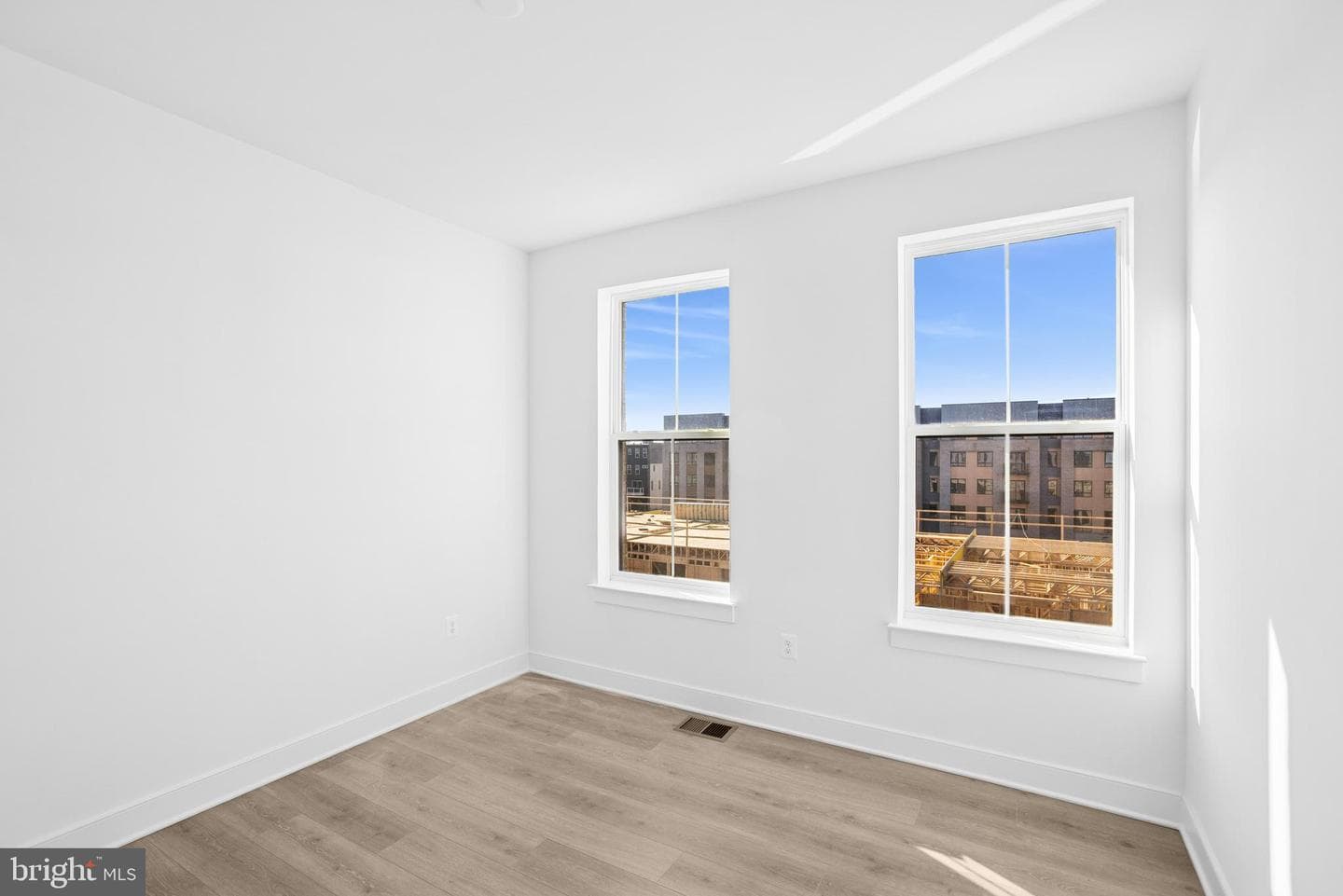 118b Locke St Mews #lot 2024 photo 3