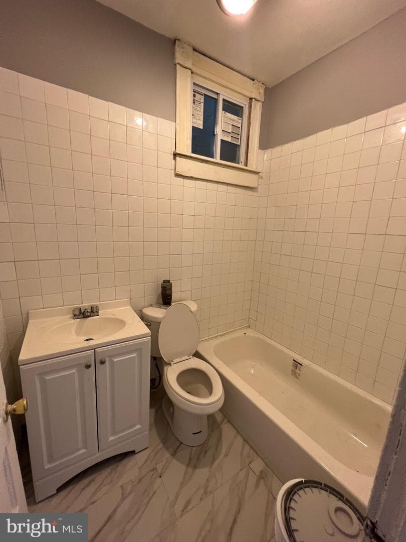 211 S Hilton Street photo 8