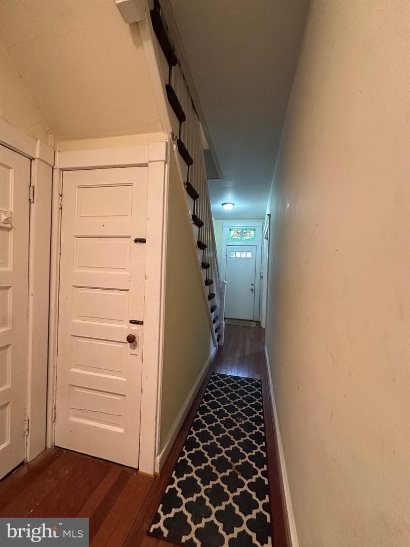 2261 Sidney Avenue photo 12