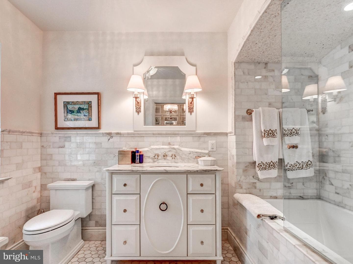 102 Cotswold Road photo 44