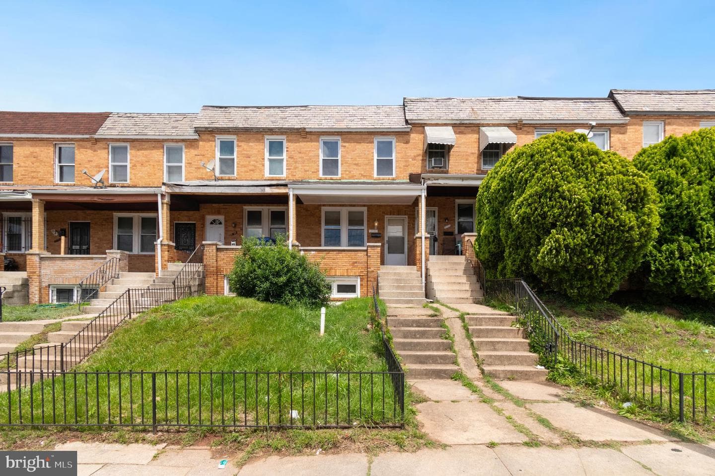 2726 E Preston Street photo 3