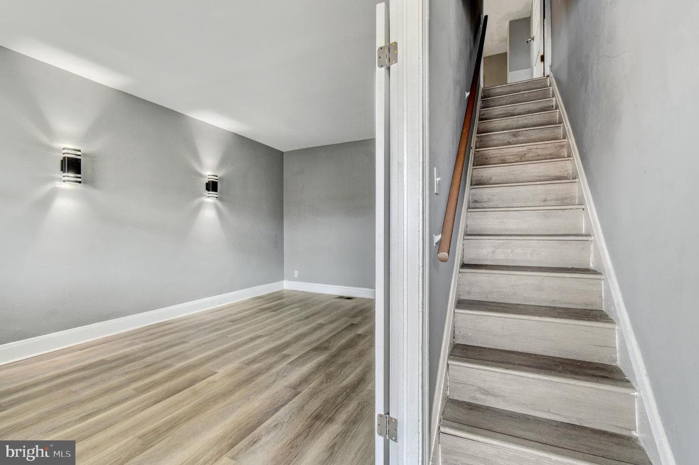 2726 E Preston Street photo 5