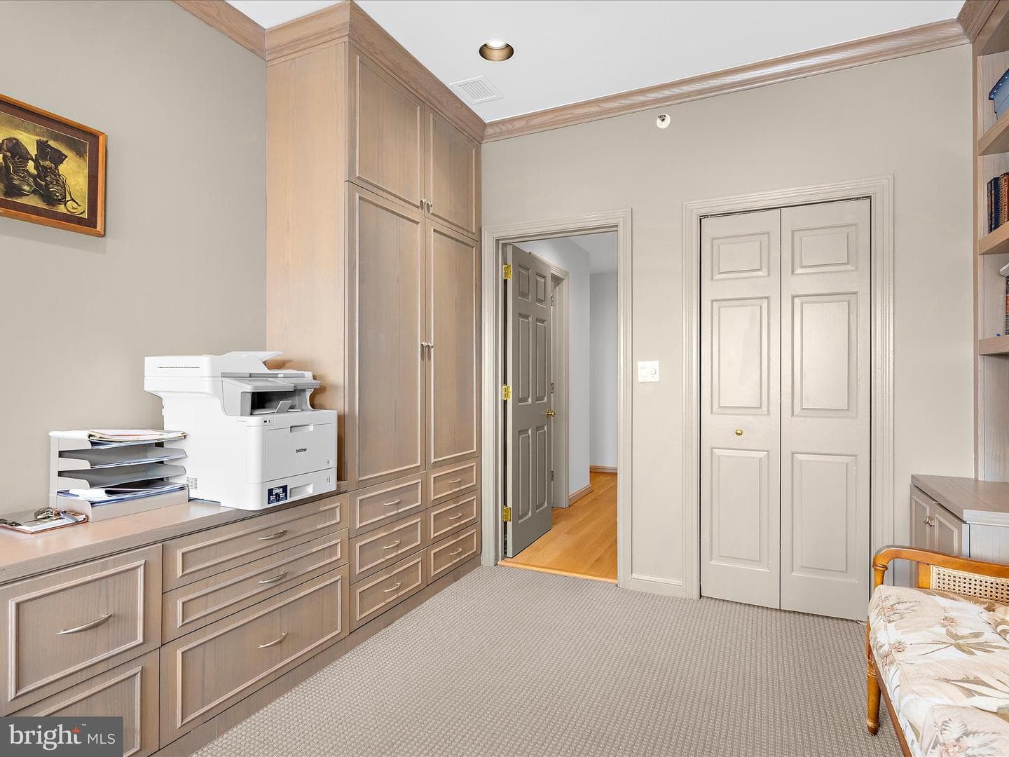 10 E Lee Street #2405 photo 23