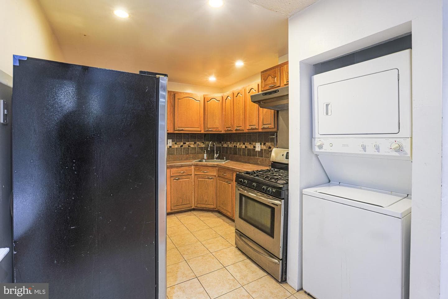 337 Scott Street photo 16