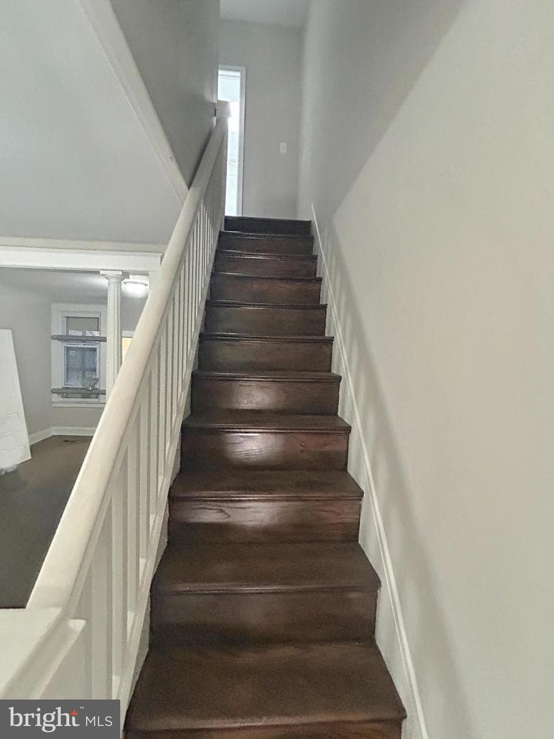 222 N Hilton Street photo 9