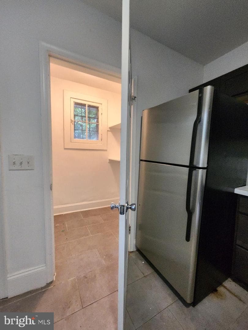 5107 Midwood Avenue photo 11
