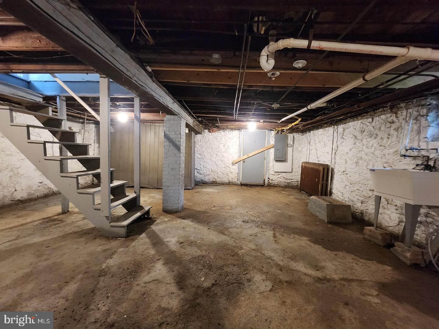 5107 Midwood Avenue photo 34
