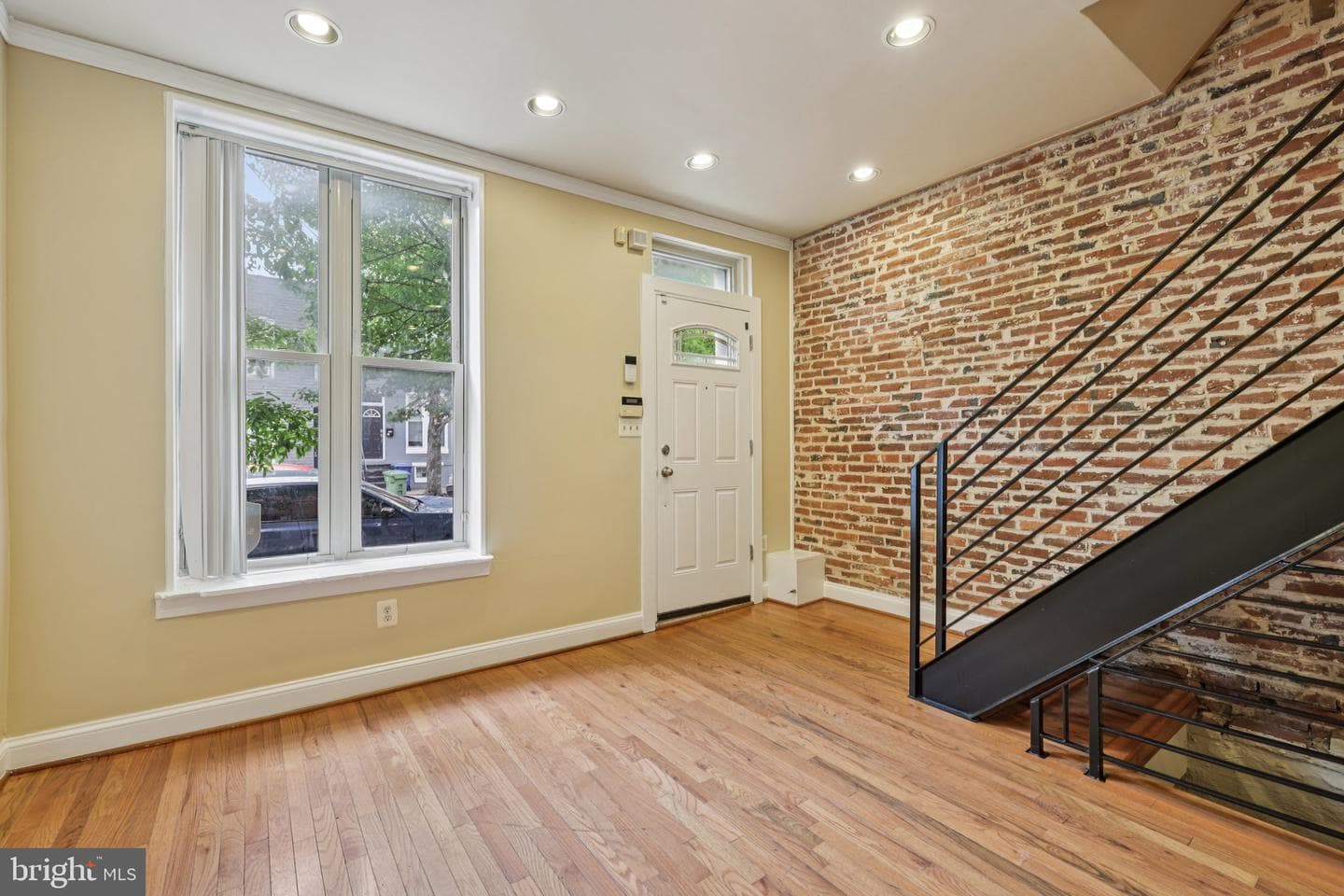 410 N Chester Street photo 5
