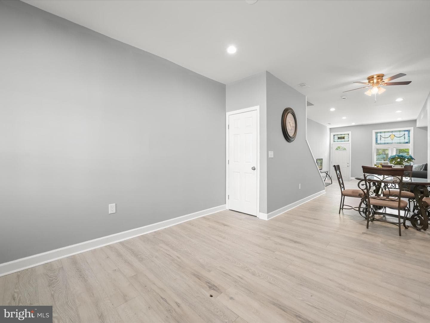 405 S Newkirk Street photo 18
