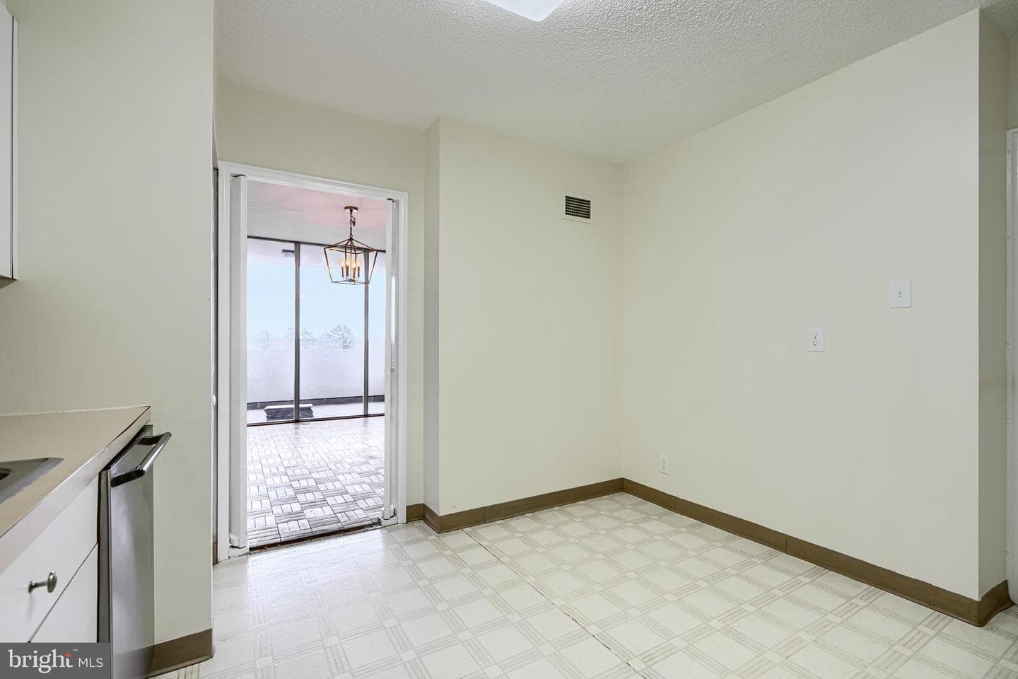 7111 Park Heights Avenue #709 photo 11