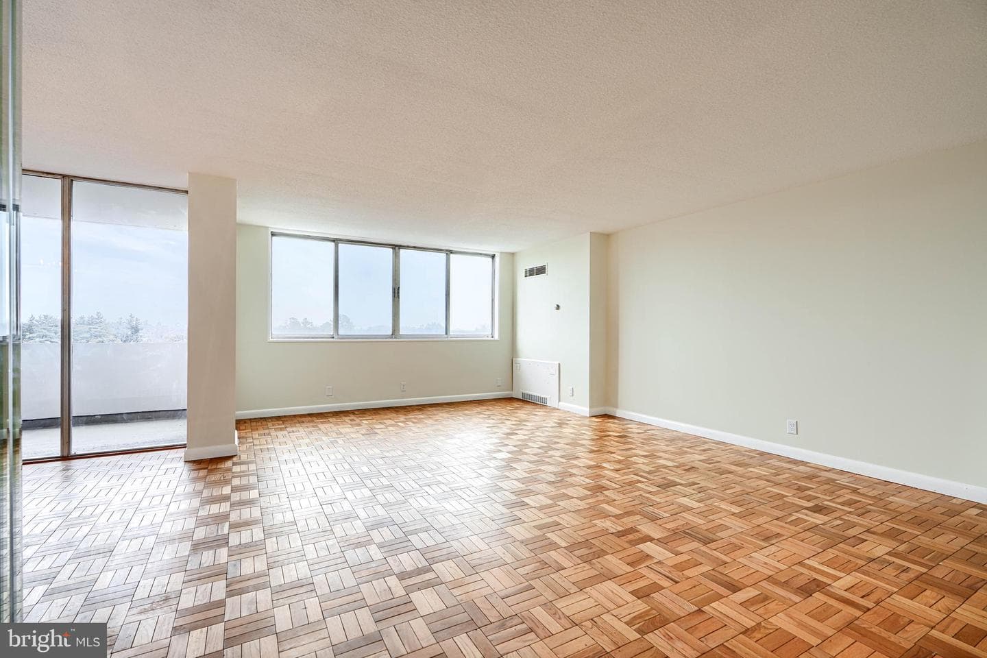 7111 Park Heights Avenue #709 photo 18
