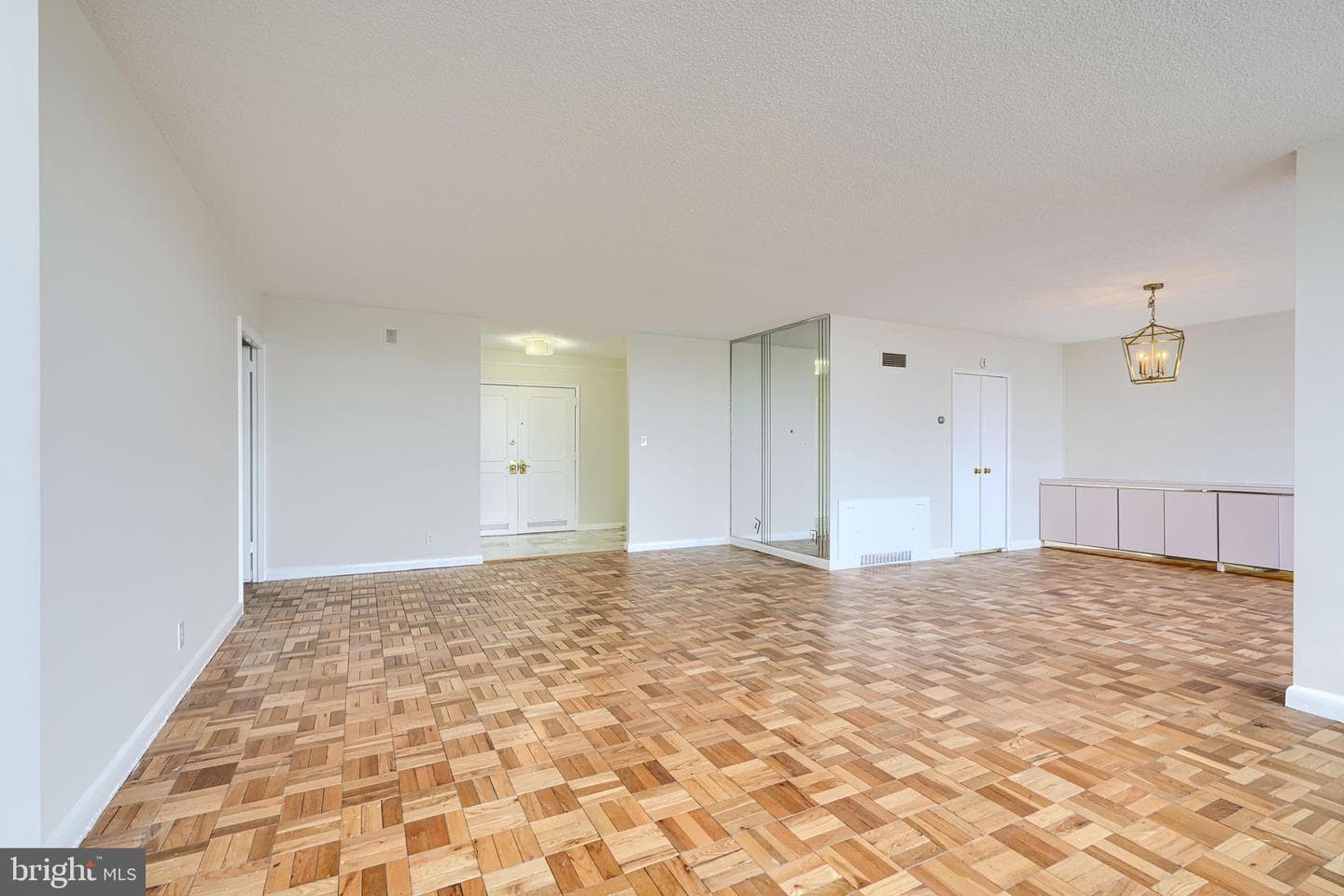 7111 Park Heights Avenue #709 photo 20