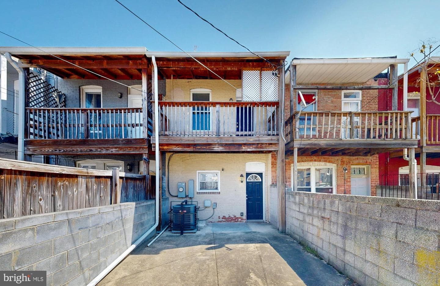 422 N Luzerne Avenue photo 32