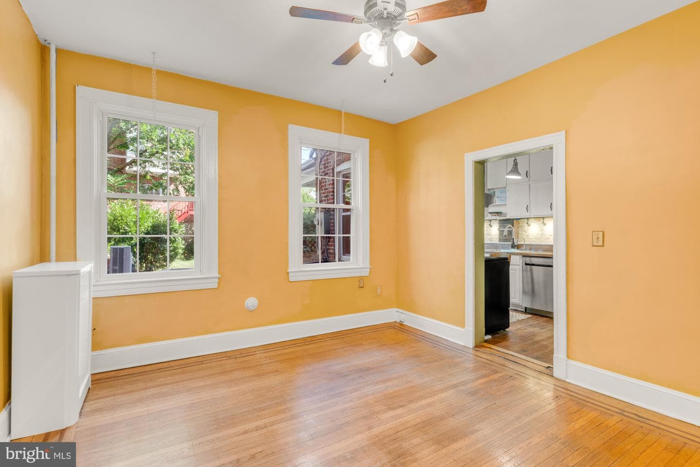 416 Southway photo 12
