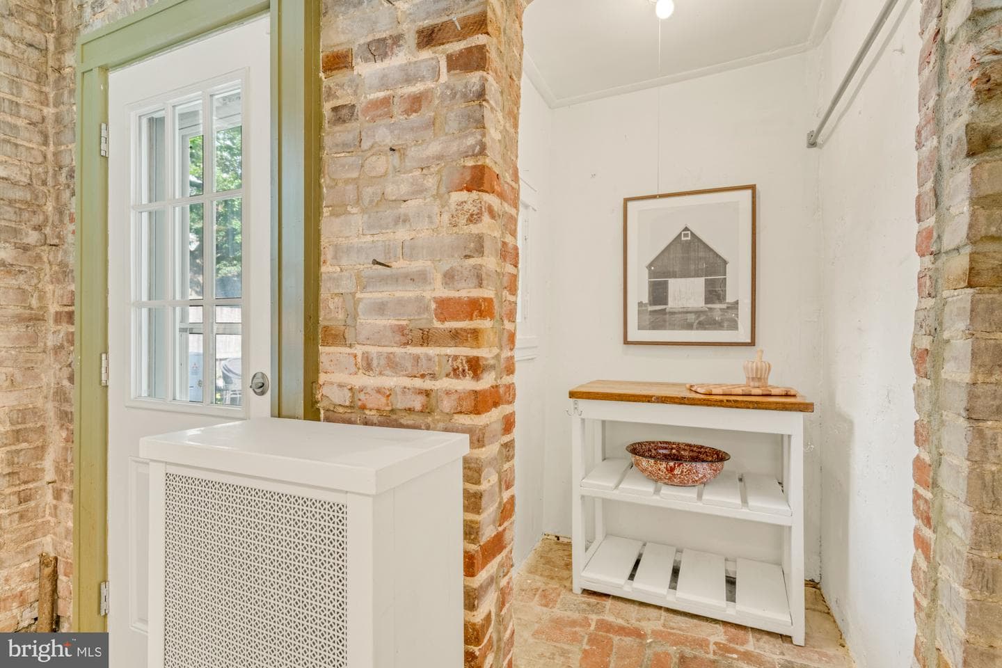 416 Southway photo 16