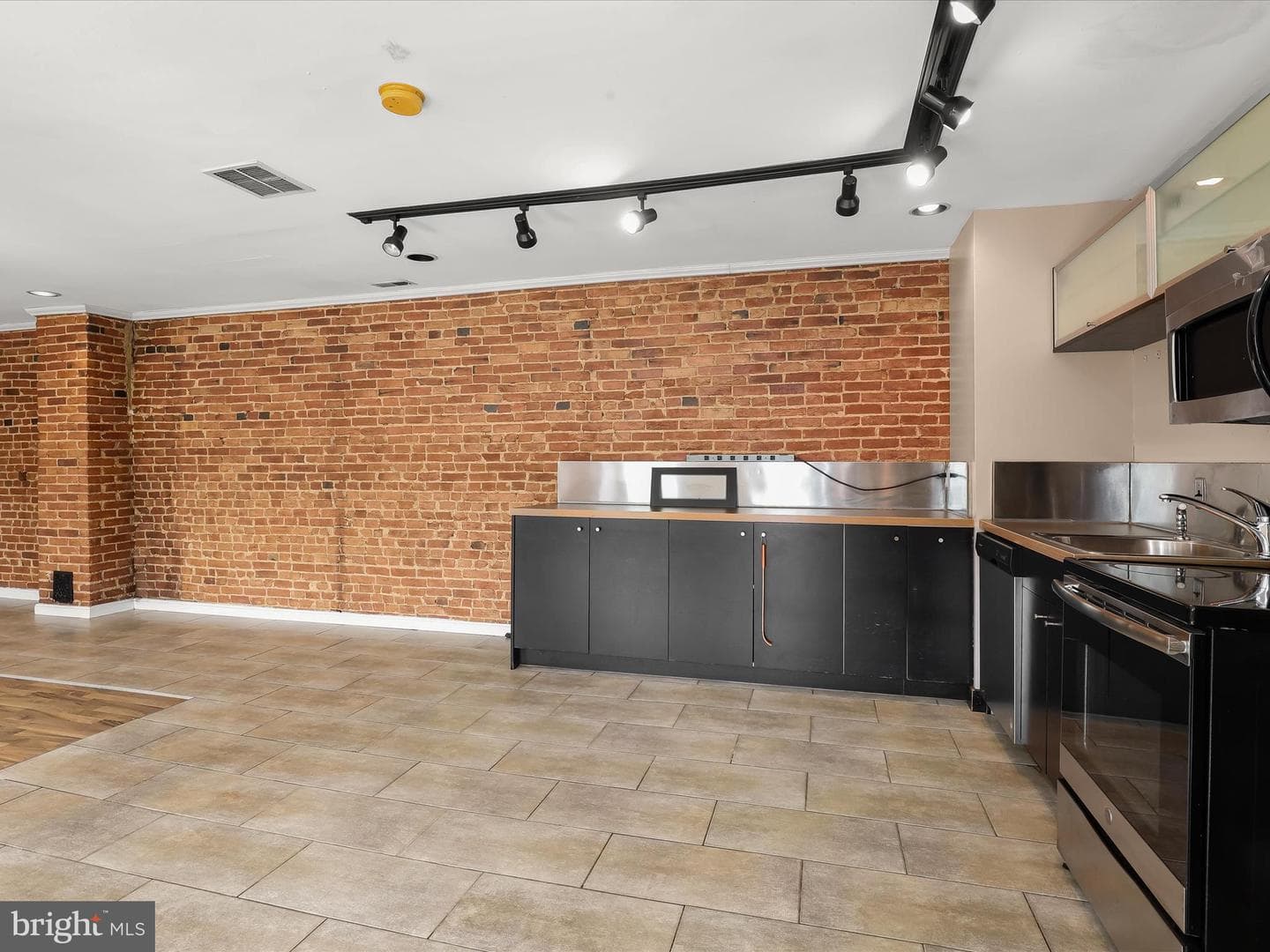 55 S Fulton Avenue photo 31