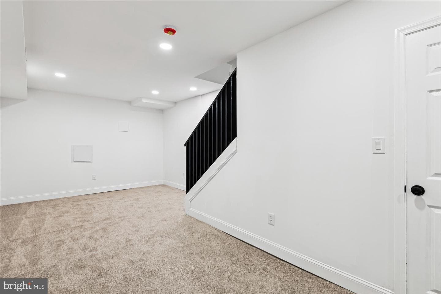 5235 Saint Charles Avenue photo 32