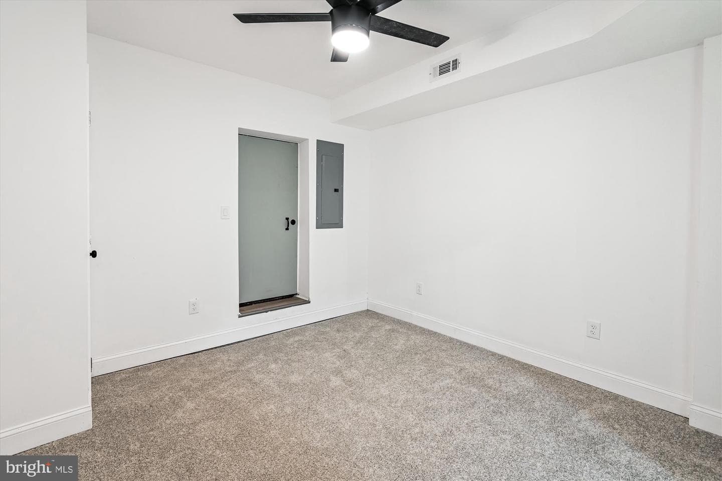 5235 Saint Charles Avenue photo 35