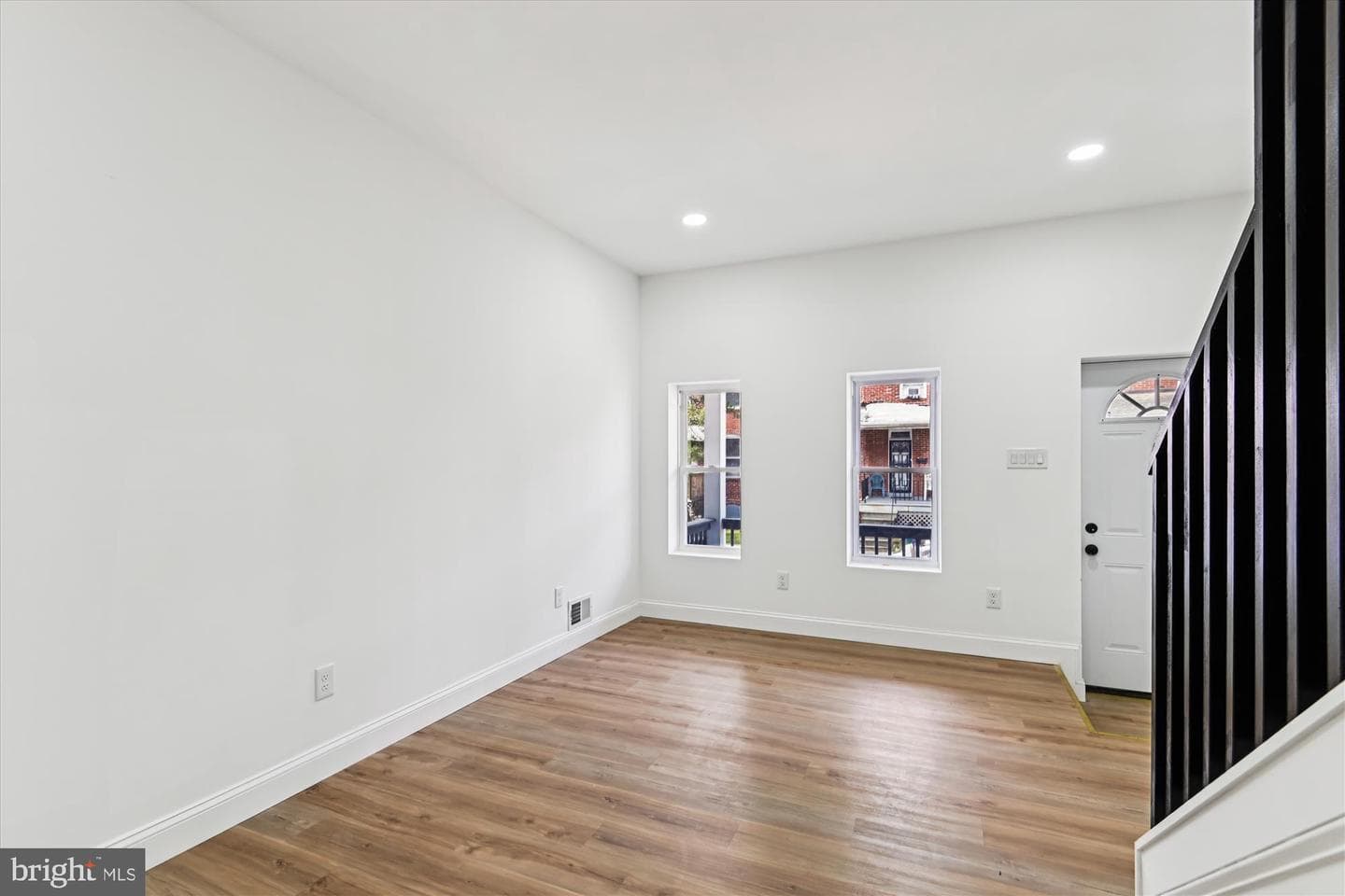 5235 Saint Charles Avenue photo 9