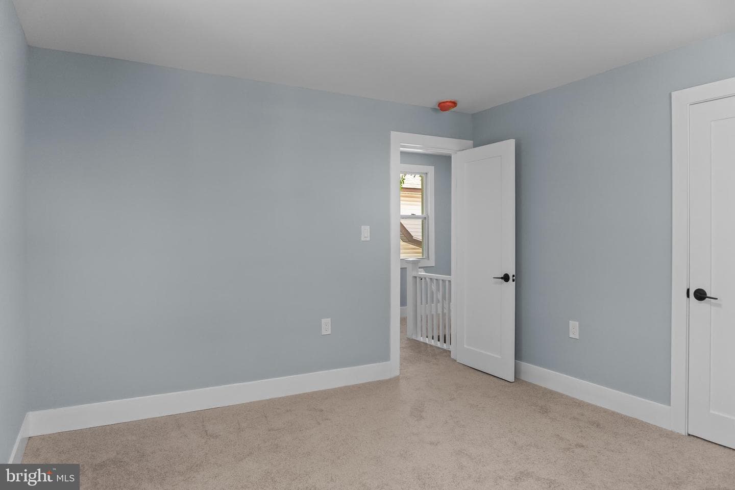5501 Craig Avenue photo 28