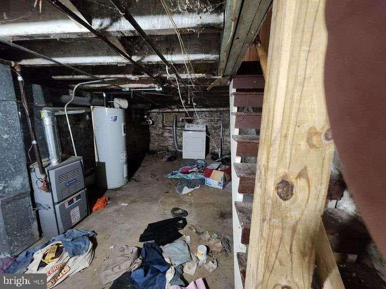 2402 Wilkens Avenue photo 9