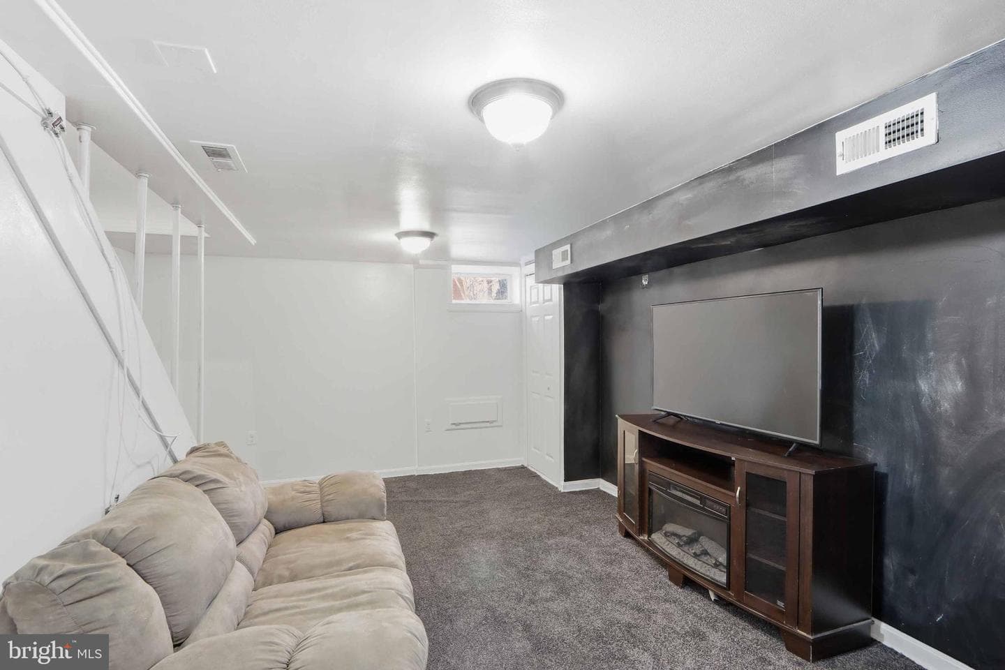 3547 Benzinger Road photo 12