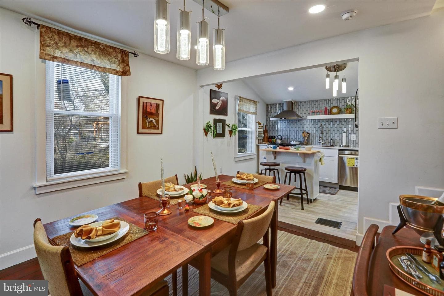 3355 Falls Road photo 4