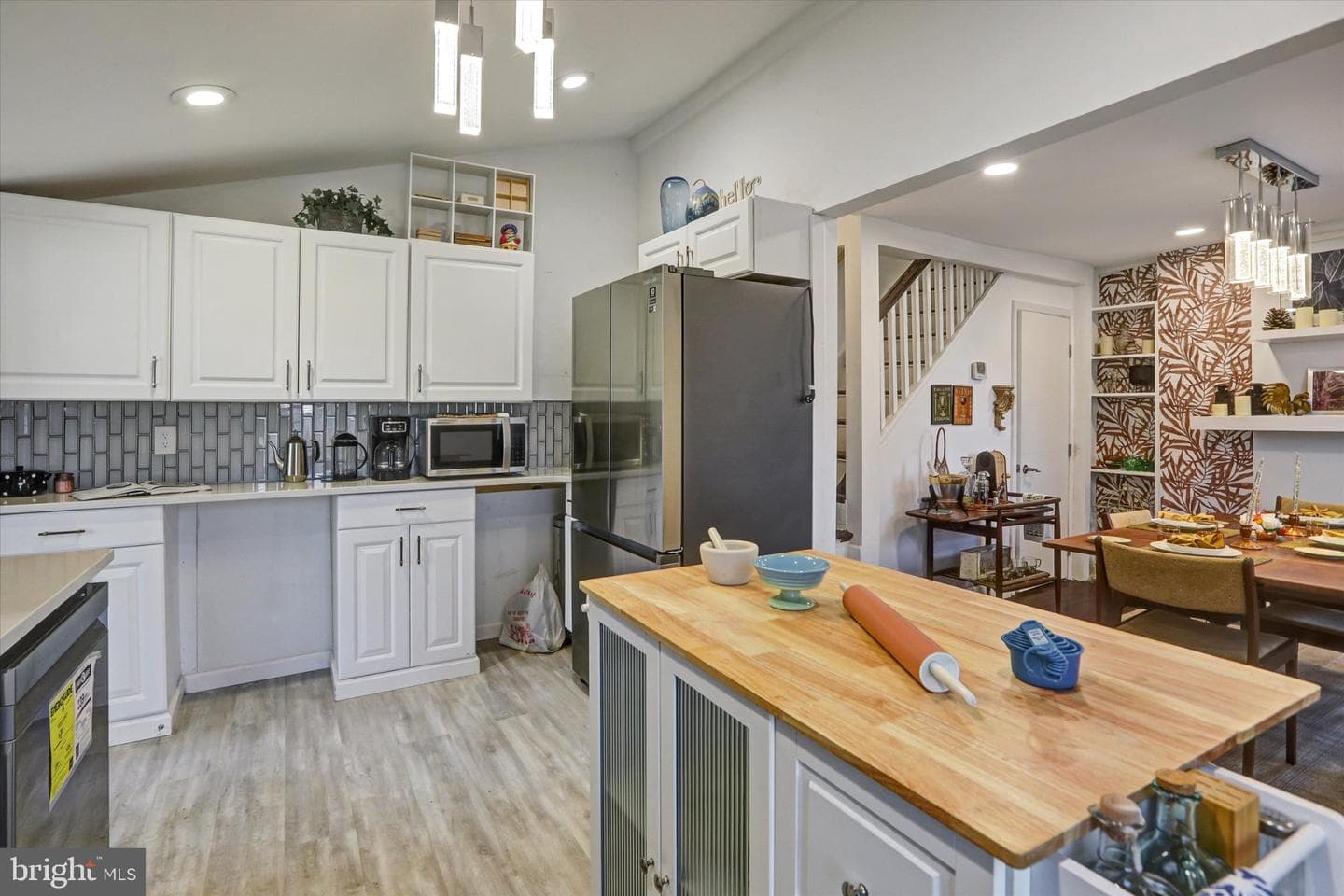 3355 Falls Road photo 6