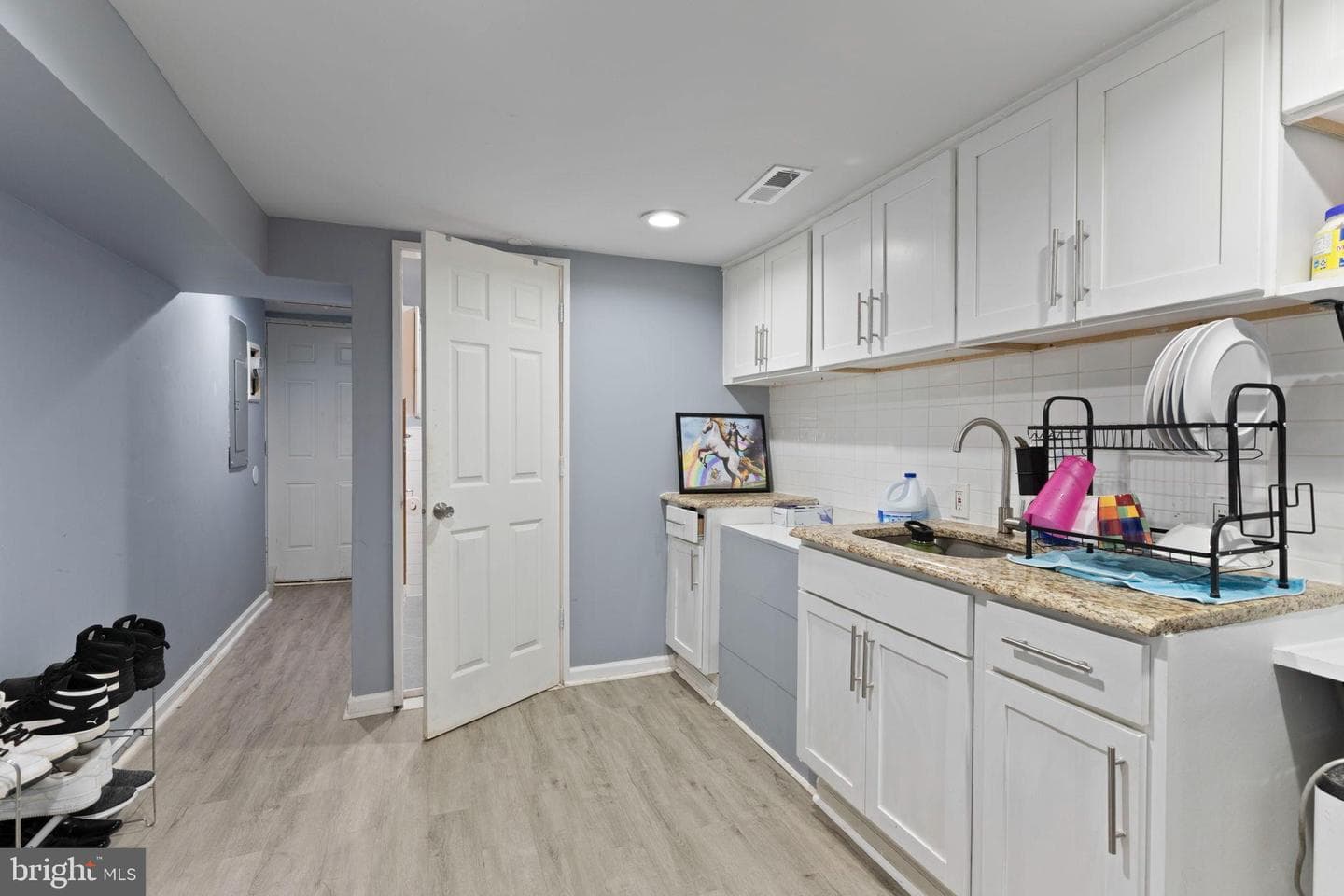 406 S Smallwood Street photo 15