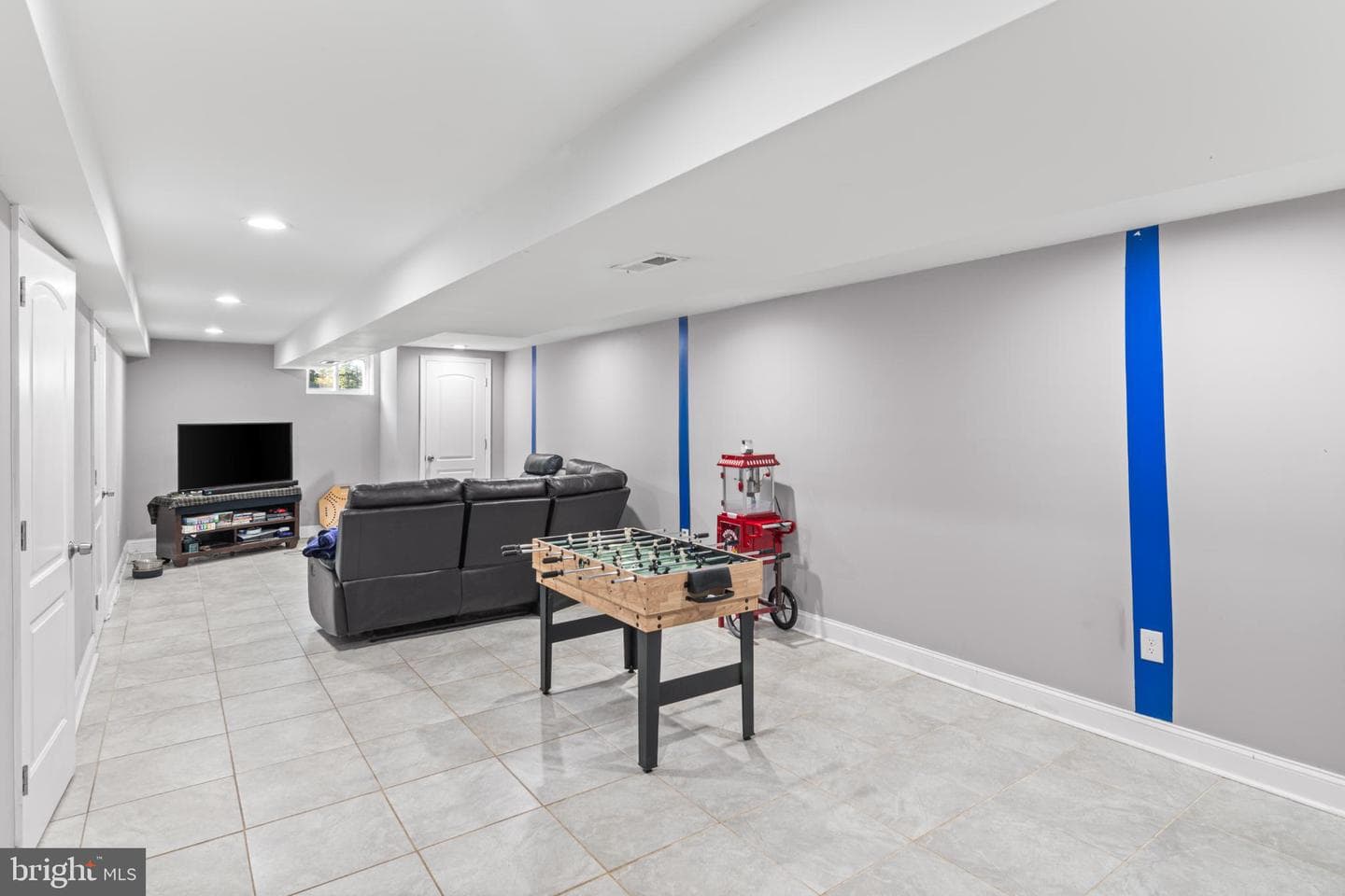 5219 W North Avenue photo 12