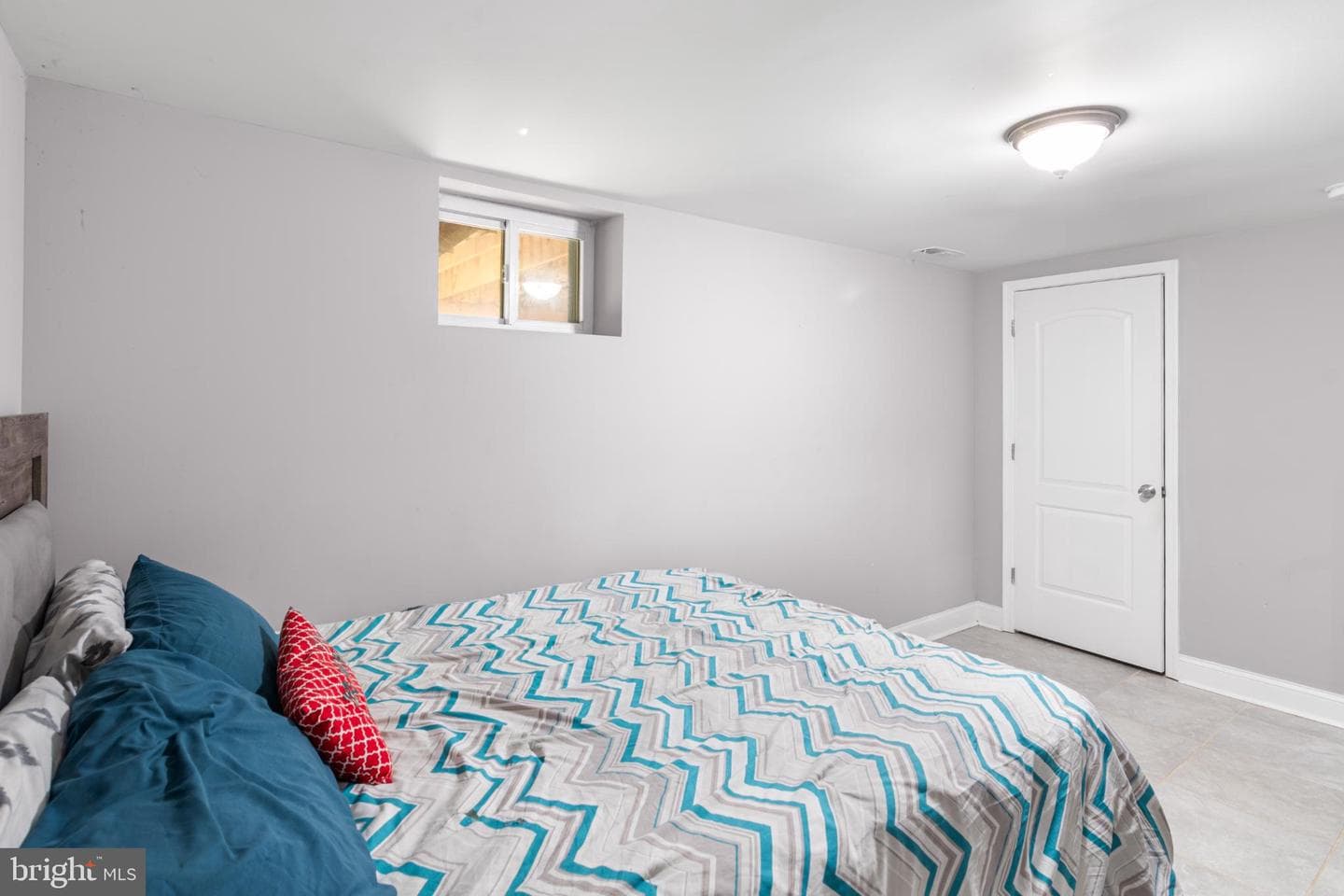 5219 W North Avenue photo 18