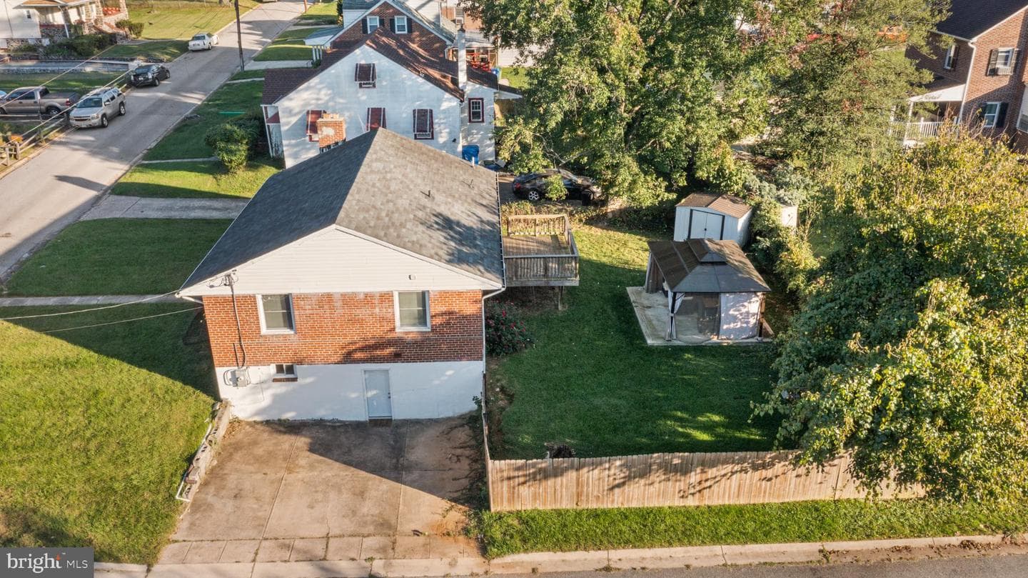 5219 W North Avenue photo 29