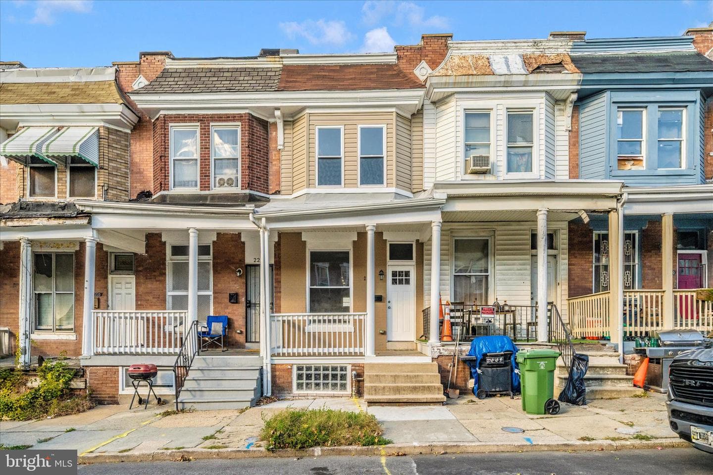 2224 W Fayette Street photo 33