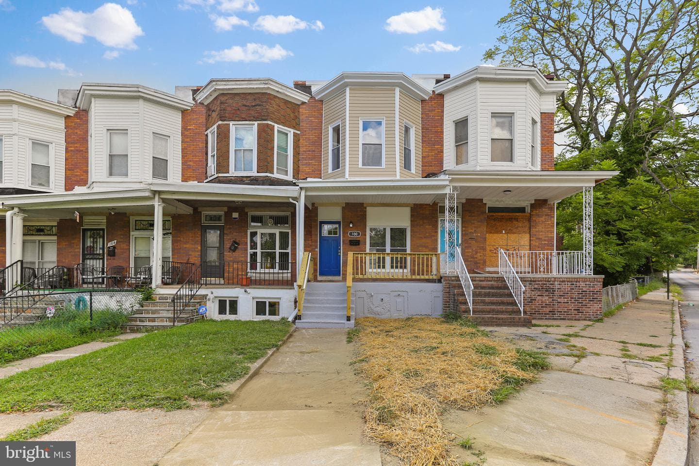100 Collins Avenue, Baltimore