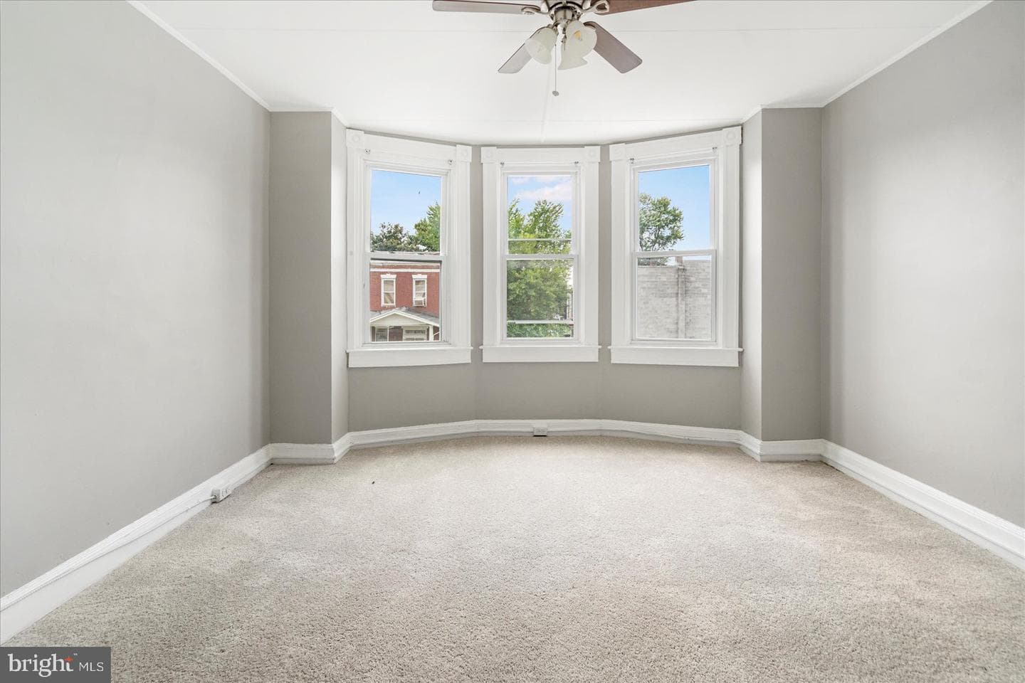 2946 Arunah Avenue photo 18