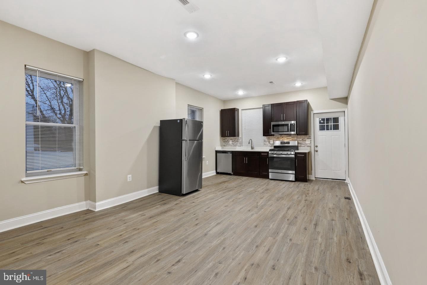 2100 N Smallwood Street photo 7