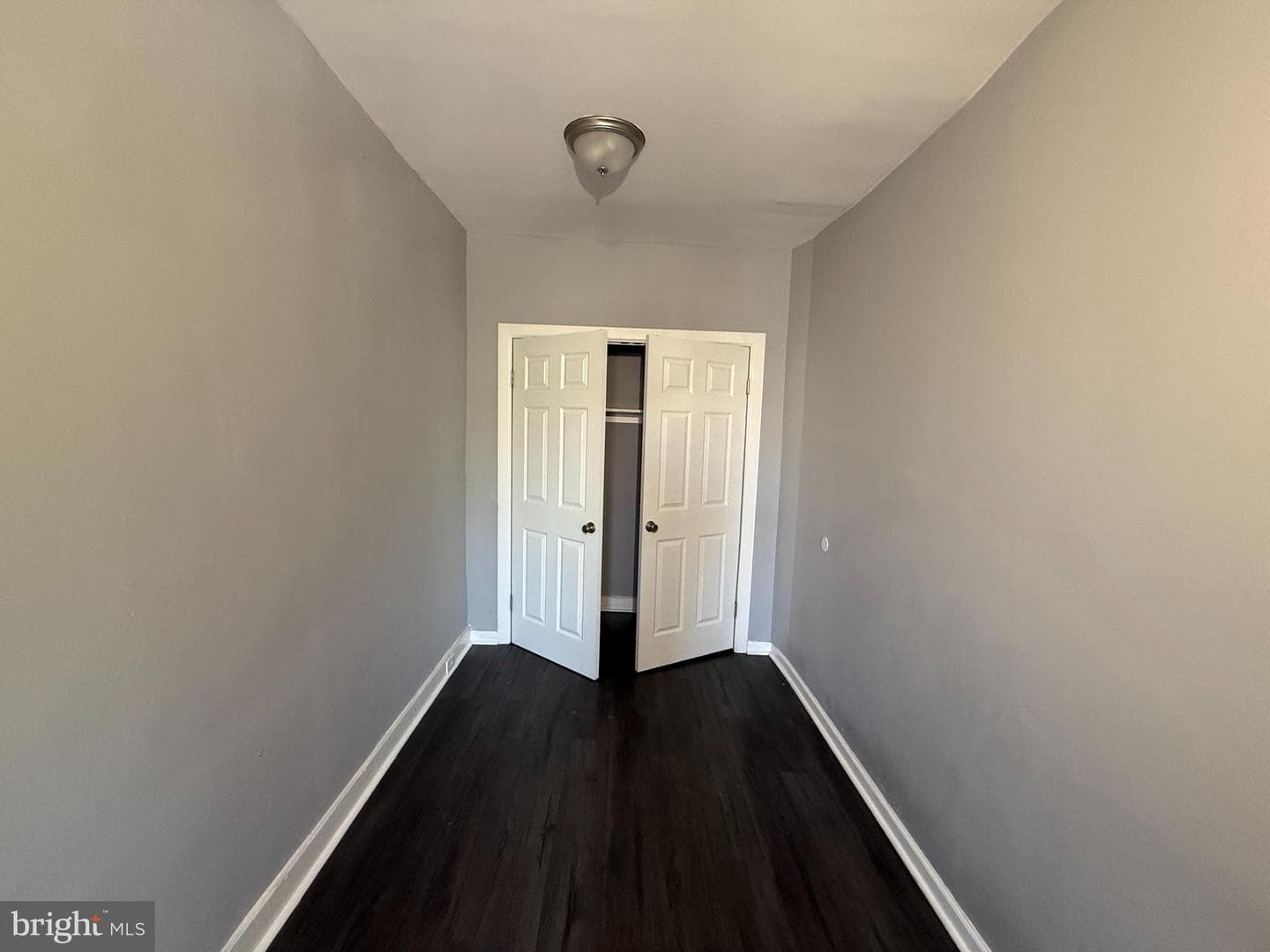 1635 Normal Avenue photo 12