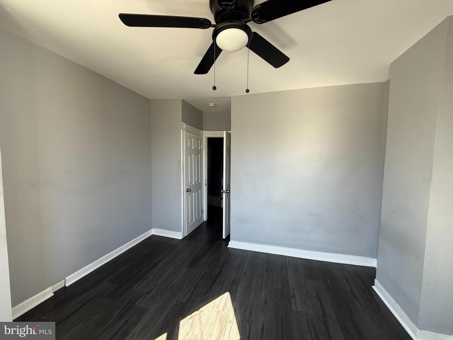 1635 Normal Avenue photo 14