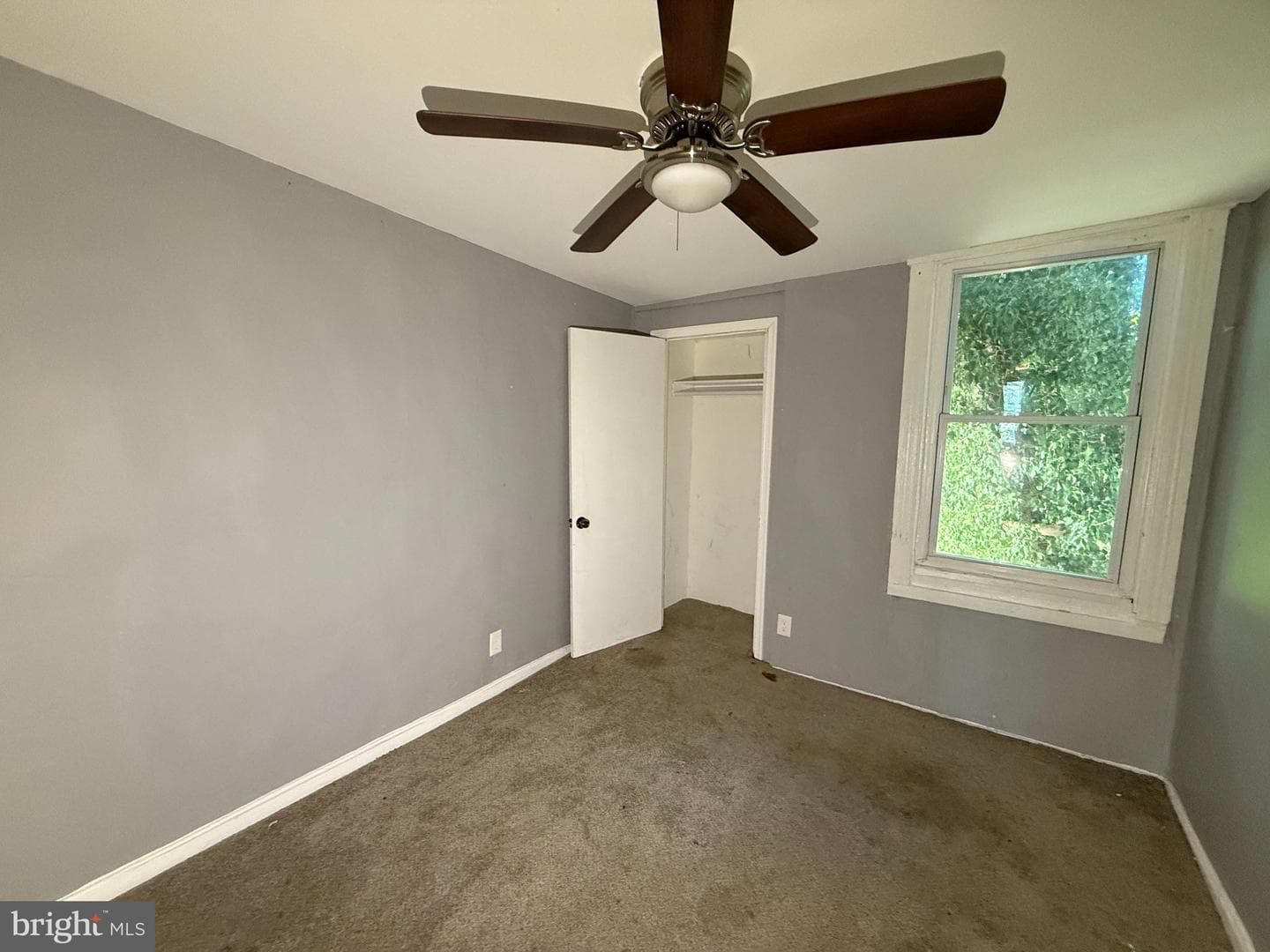 2422 Brentwood Avenue photo 11