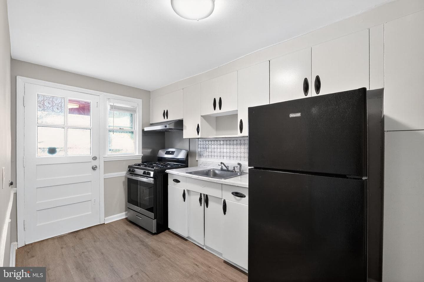 3658 Greenvale Road photo 10