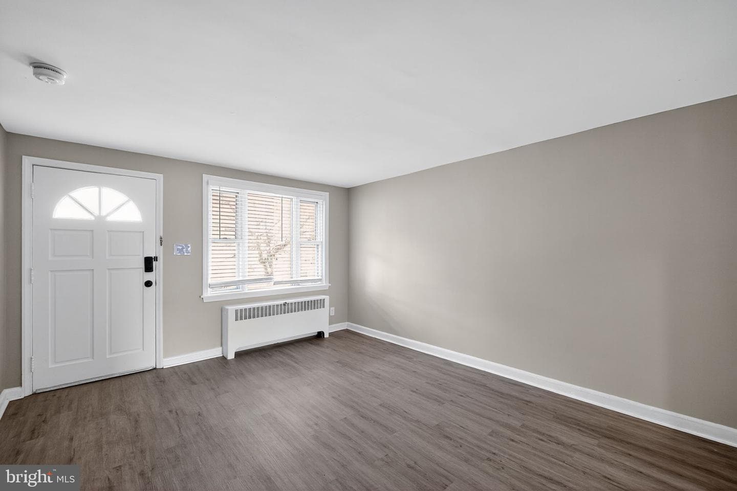 3658 Greenvale Road photo 3