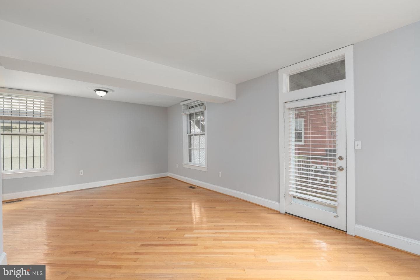 14 E Mount Vernon Place #unit 15 (B4) photo 12